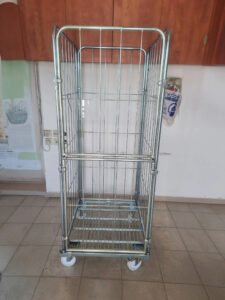 כלוב רשת במידה 70×80 עם דלת קורסת