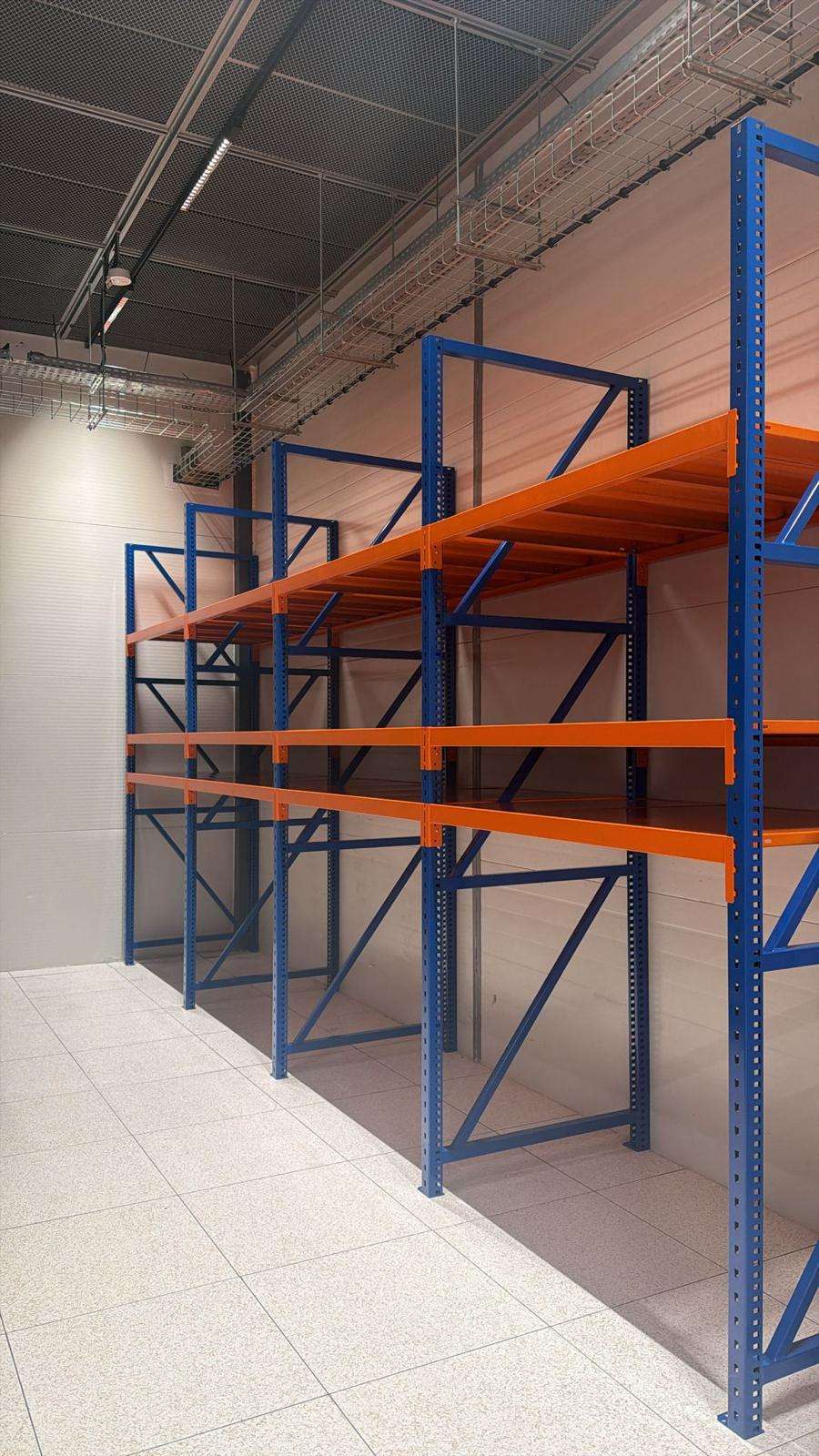 מידוף כובד בינוני מותאם אישית